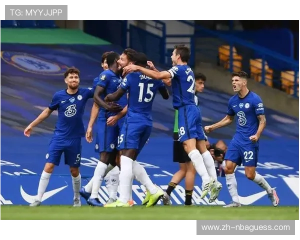 狼队球迷掩面叹息,保级形势严峻 狼队球迷掩面叹息,保级形势严峻